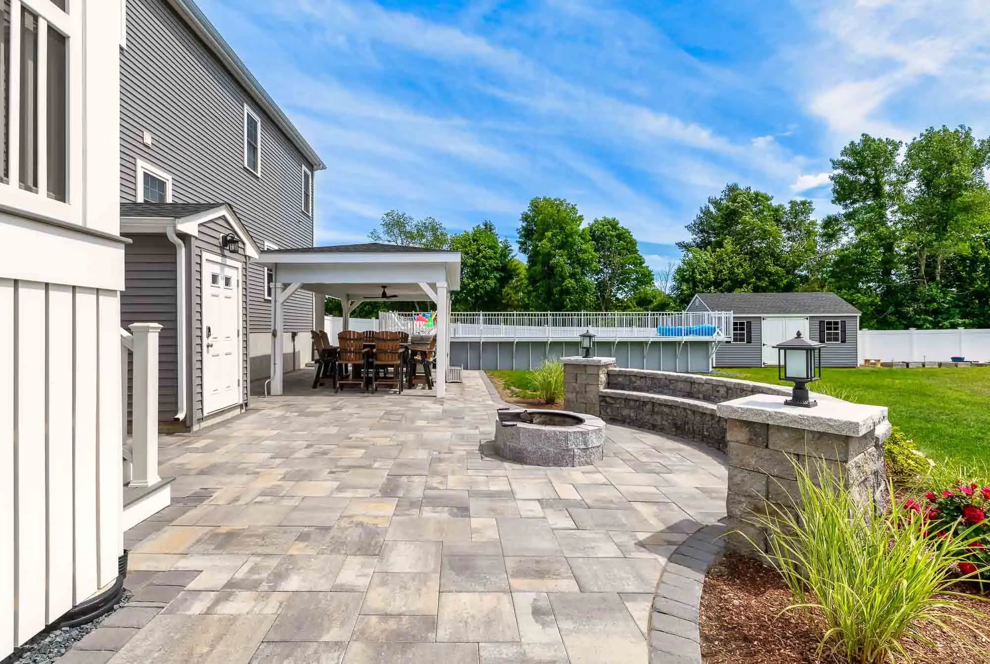 Fire Pits & Seating Walls Photo Gallery