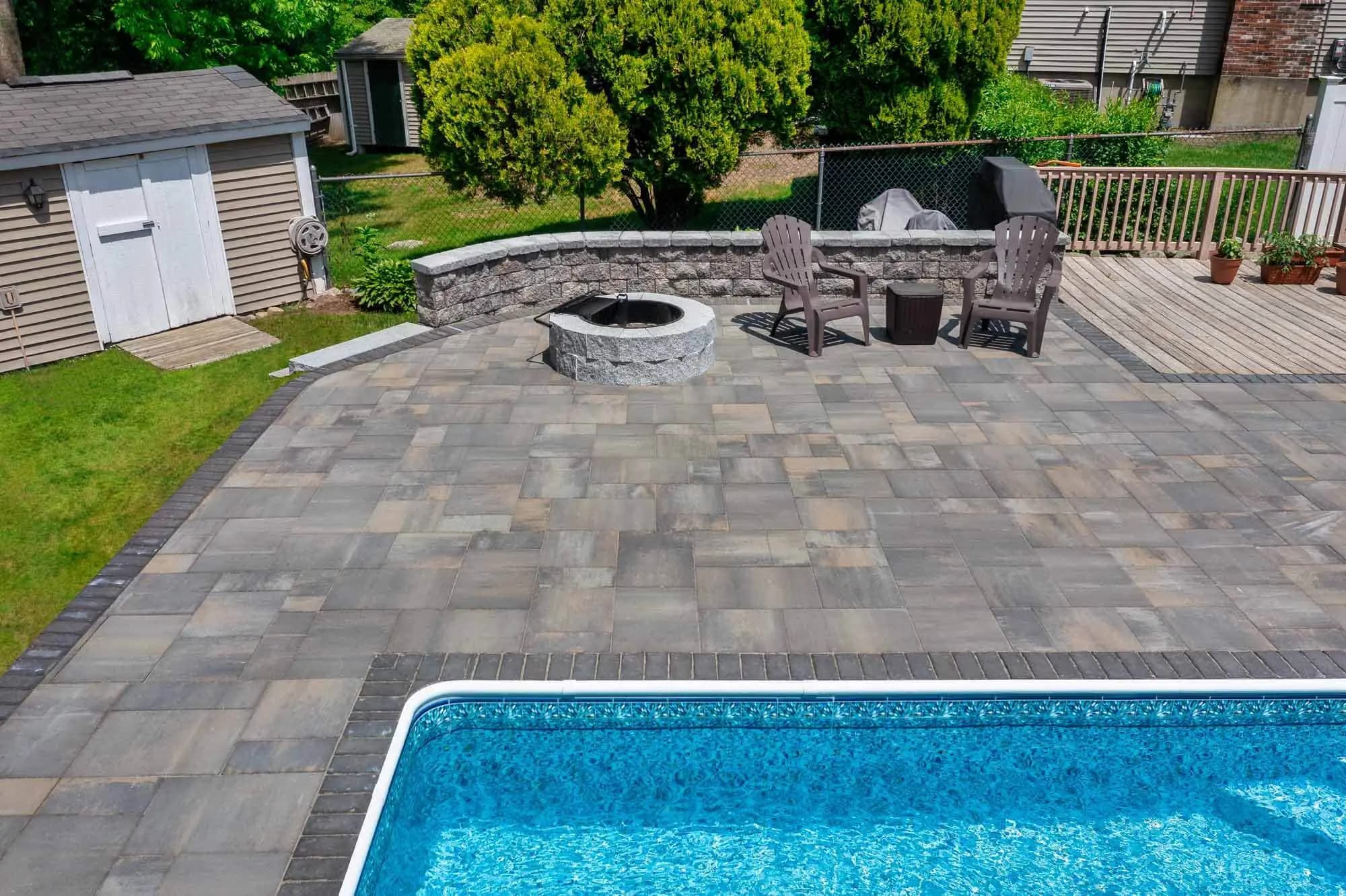 Fire Pits & Seating Walls Photo Gallery