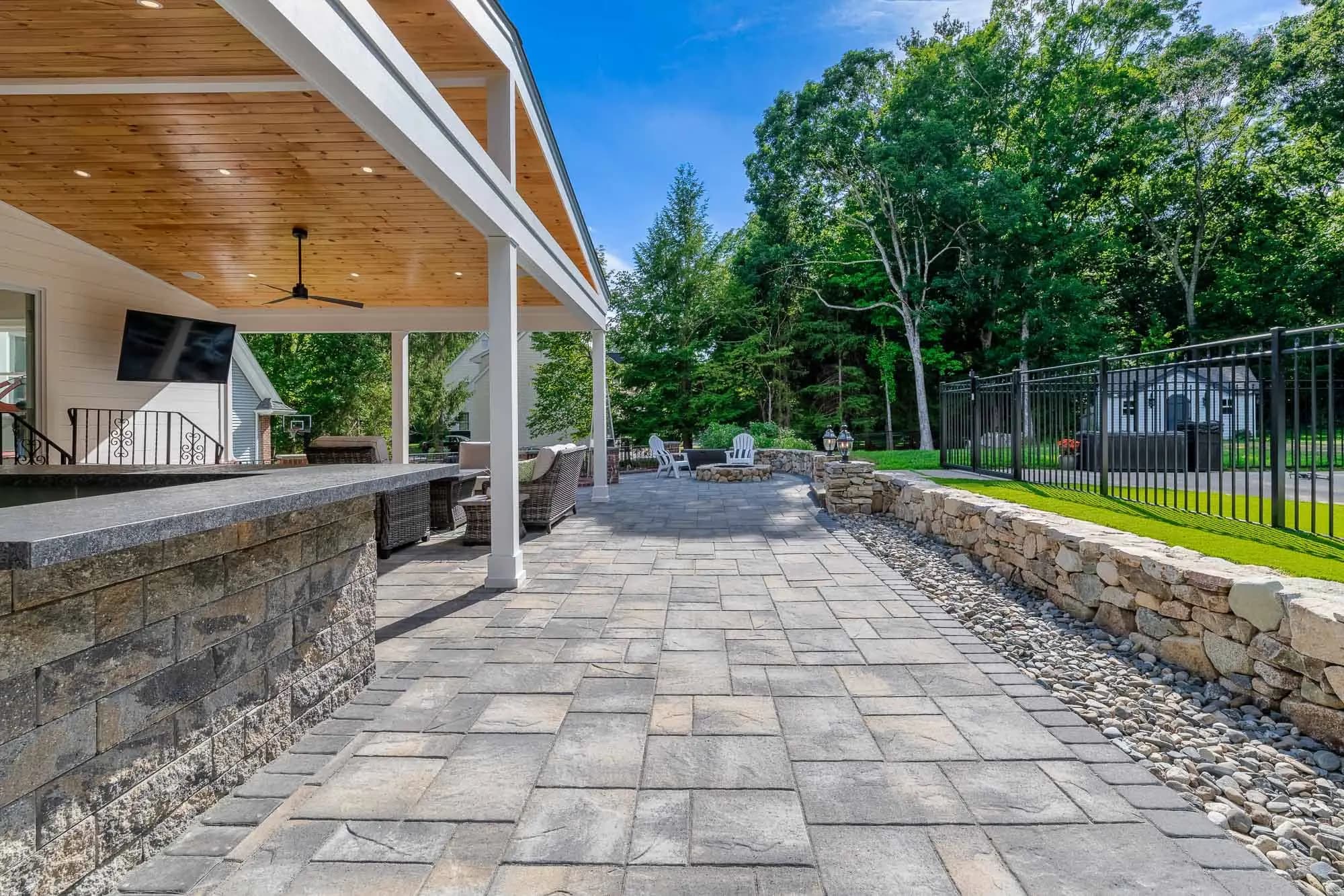 Fire Pits & Seating Walls Photo Gallery