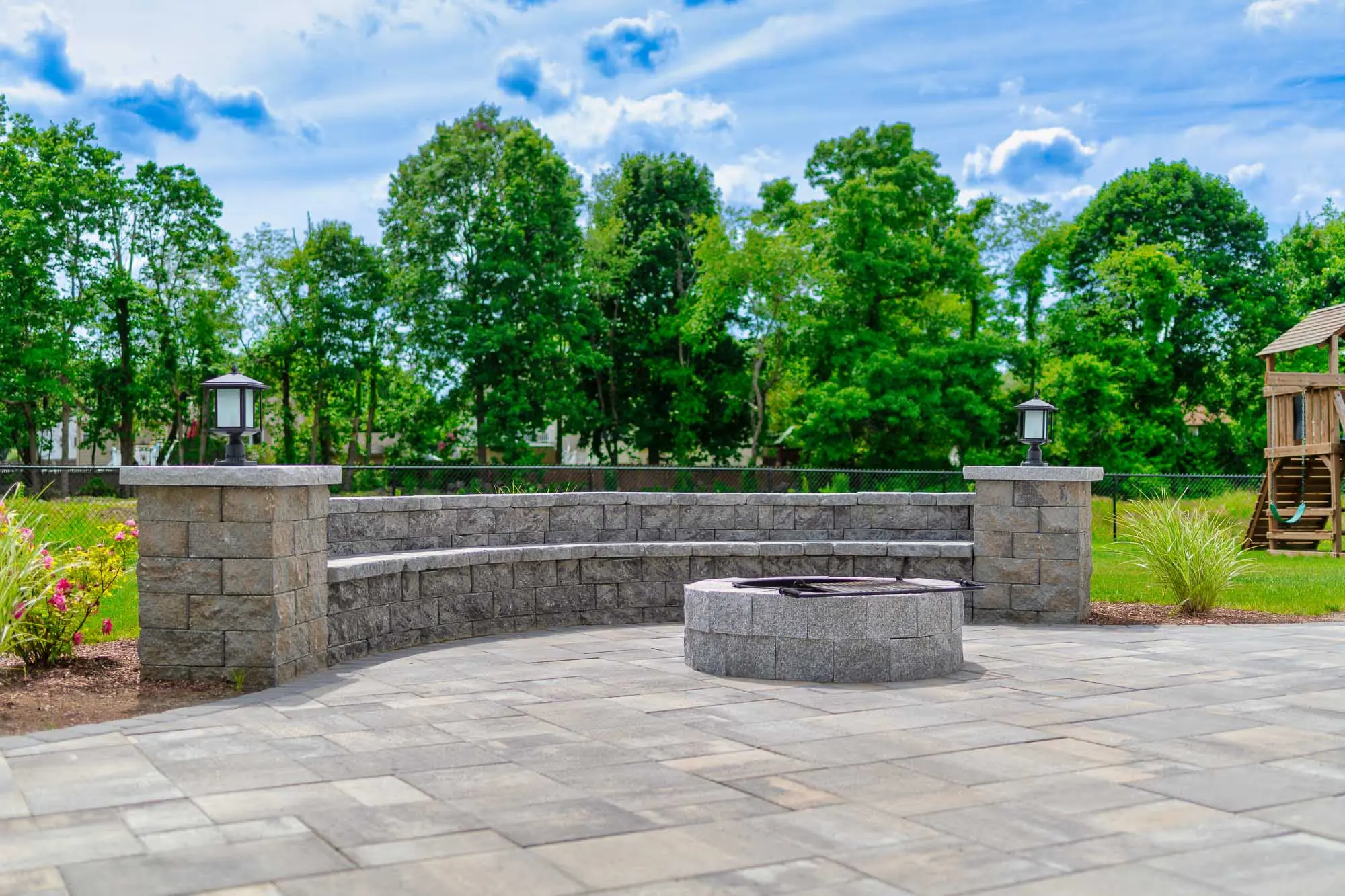 Fire Pits & Seating Walls Photo Gallery